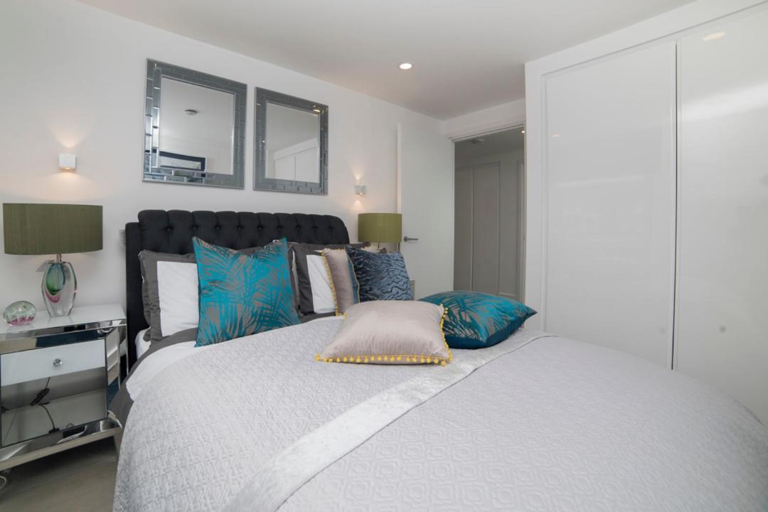 Premier 3 Bed Lux Apartment - Sleeps 8 런던 외부 사진
