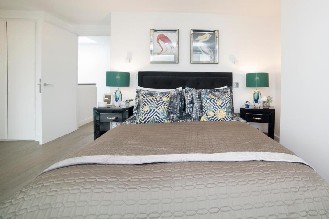 Premier 3 Bed Lux Apartment - Sleeps 8 런던 외부 사진
