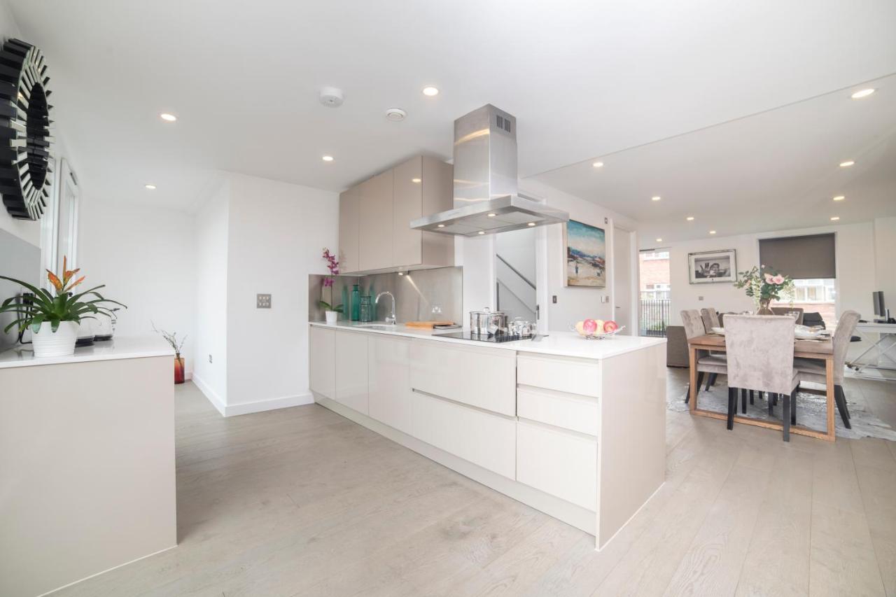 Premier 3 Bed Lux Apartment - Sleeps 8 런던 외부 사진