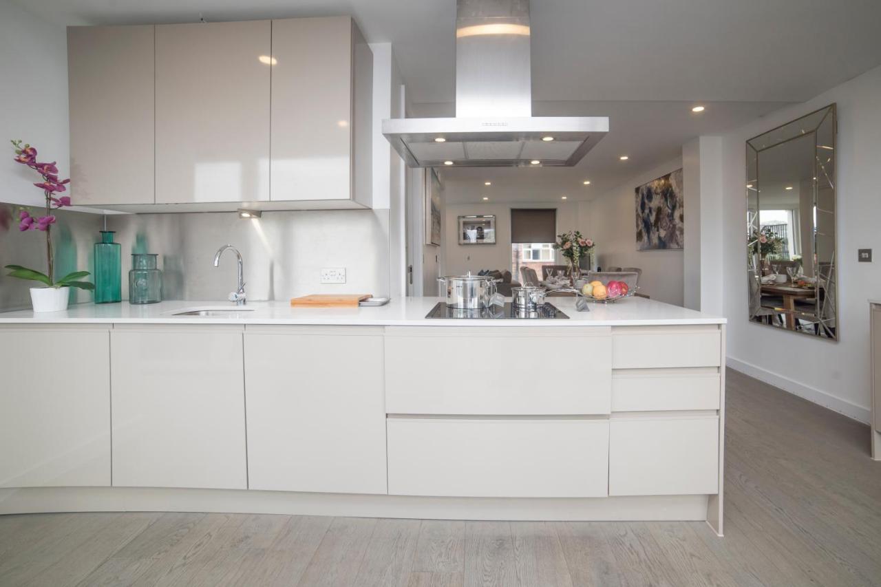 Premier 3 Bed Lux Apartment - Sleeps 8 런던 외부 사진